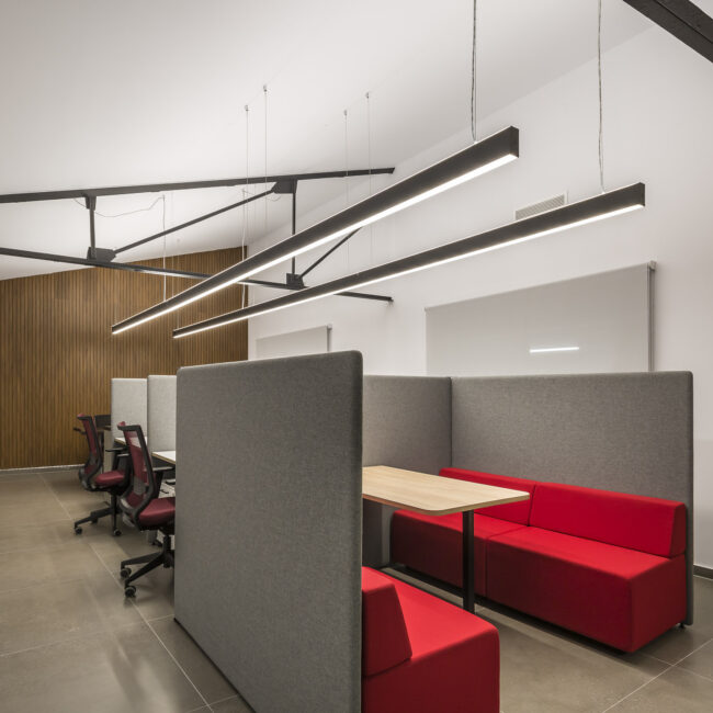 Oficinas Contemporáneas Gallent